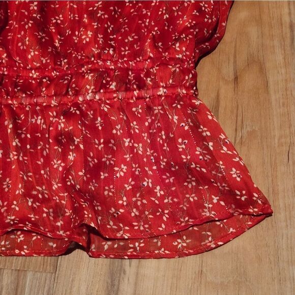 🔹️Lush Red Floral & Metallic Gold Print Blouse Small - Picture 9 of 14